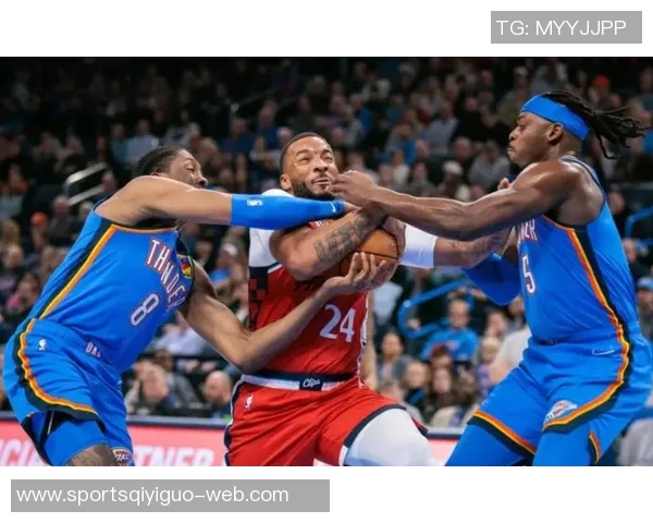 鲍威尔表现稳定全场13投6中贡献18分4篮板3助攻1抢断1盖帽